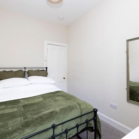 Edinburgh Holyrood Park Views Apartment Dış mekan fotoğraf