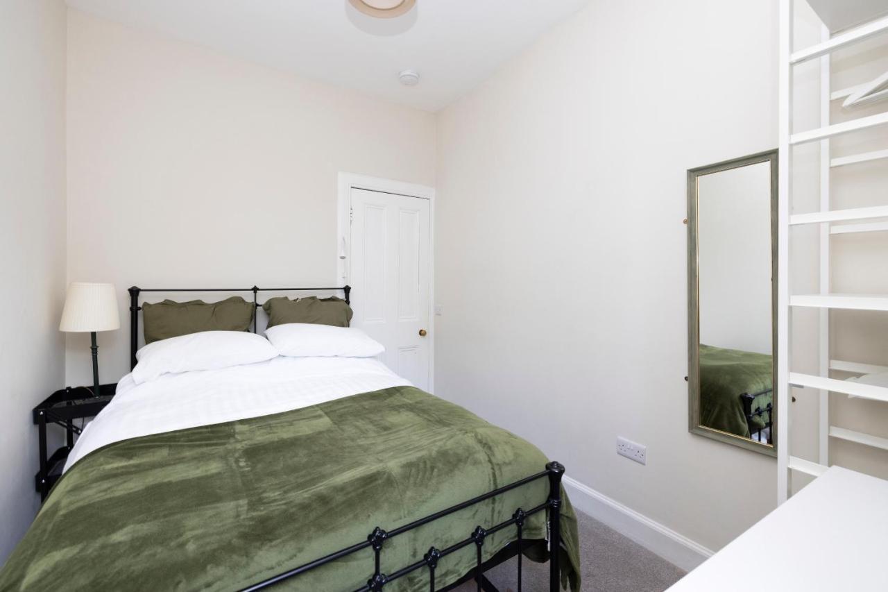 Edinburgh Holyrood Park Views Apartment Dış mekan fotoğraf